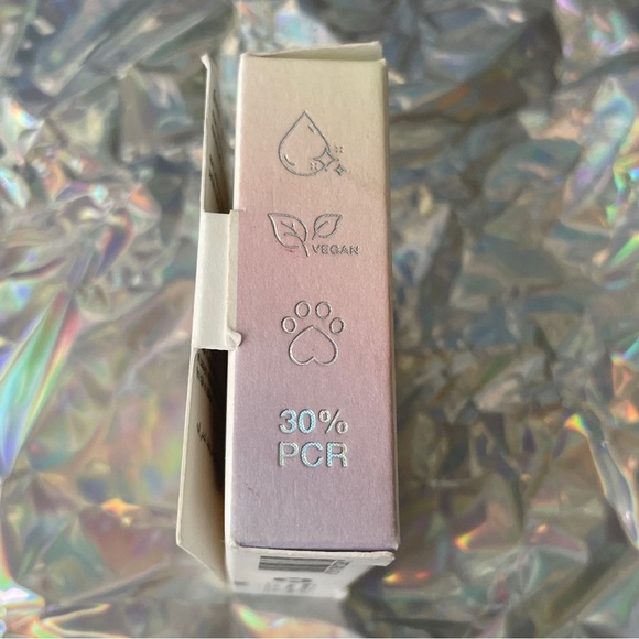 NIB HudaBeauty Bronzing Powder | Medium | GloWish Soft Radiance | Vegan - Picture 4 of 6